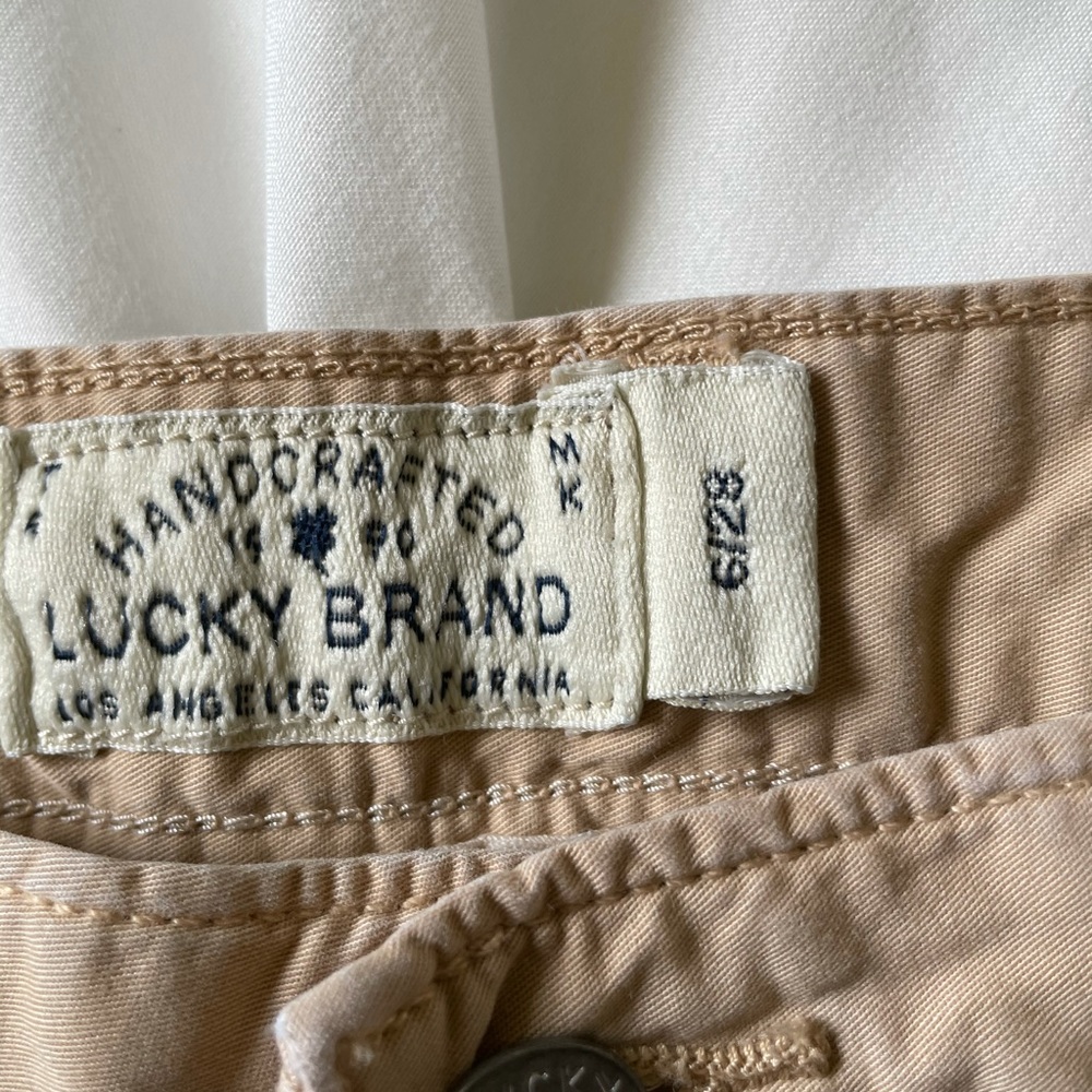 Shorts - Picture 3 of 3